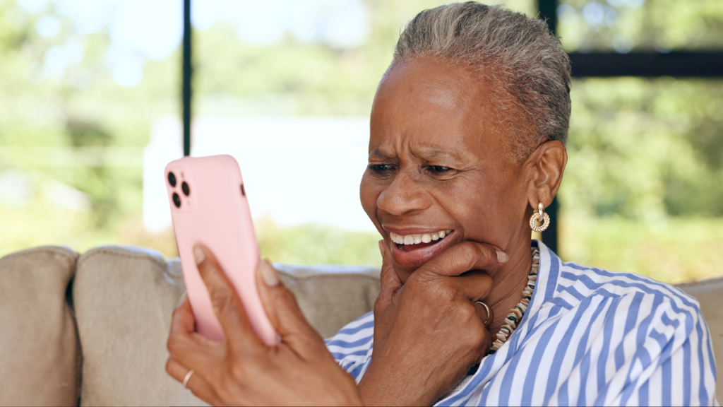 The Best Dating Apps for Black Female Seniors
